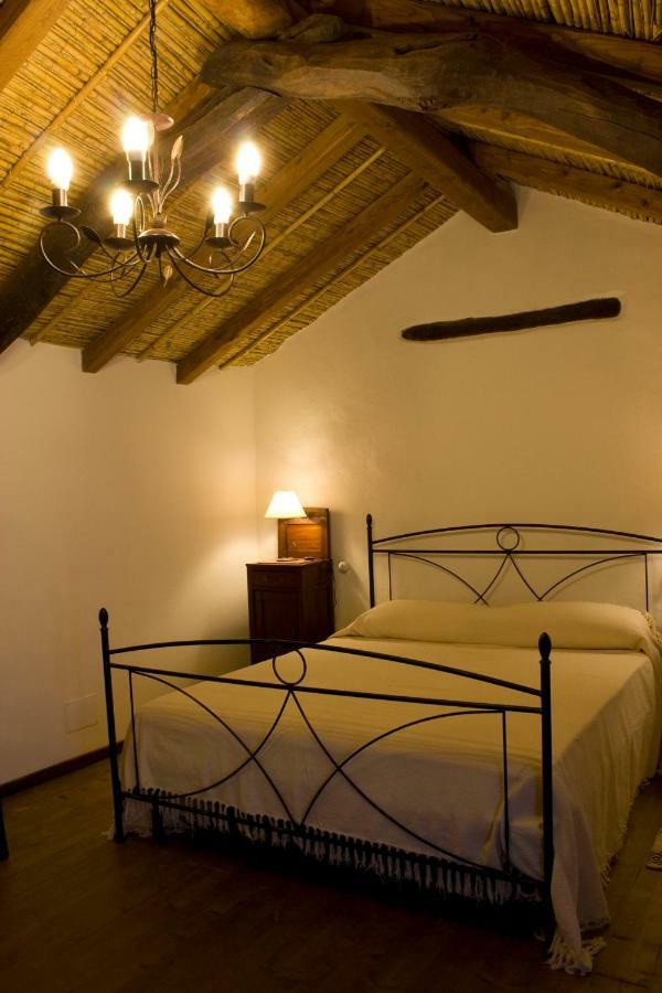 B&B Charme Sa Pardina Orroli Exteriér fotografie